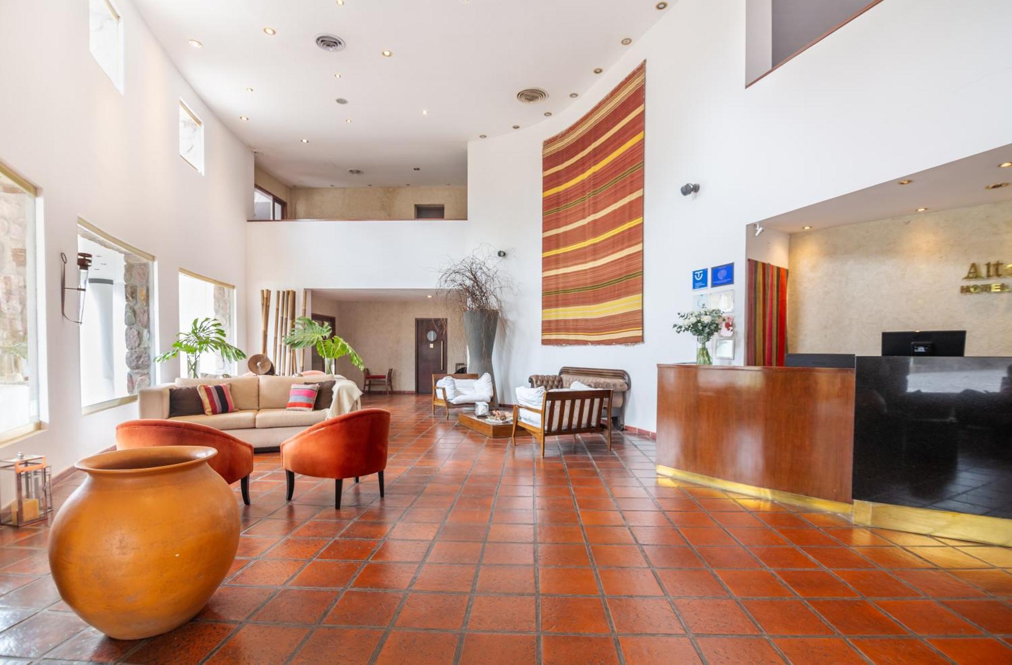 Hotel Altos De La Viña 4*